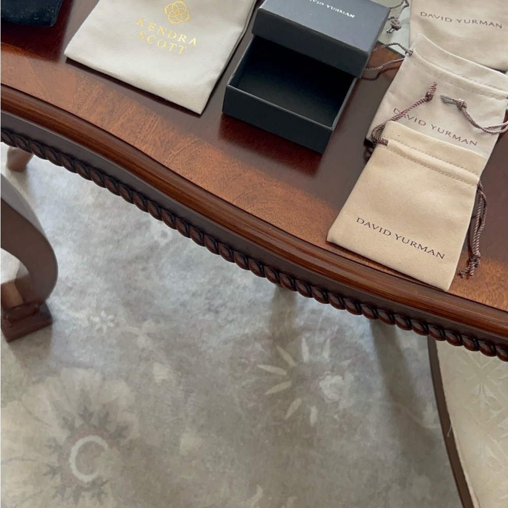 Assorted jewelry gift boxes, and pouches - Picture 7 of 12